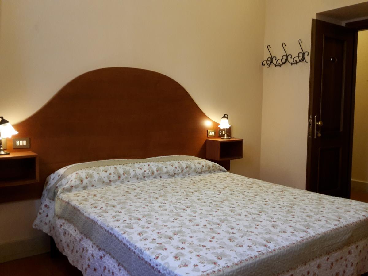 4 Coronati 2*