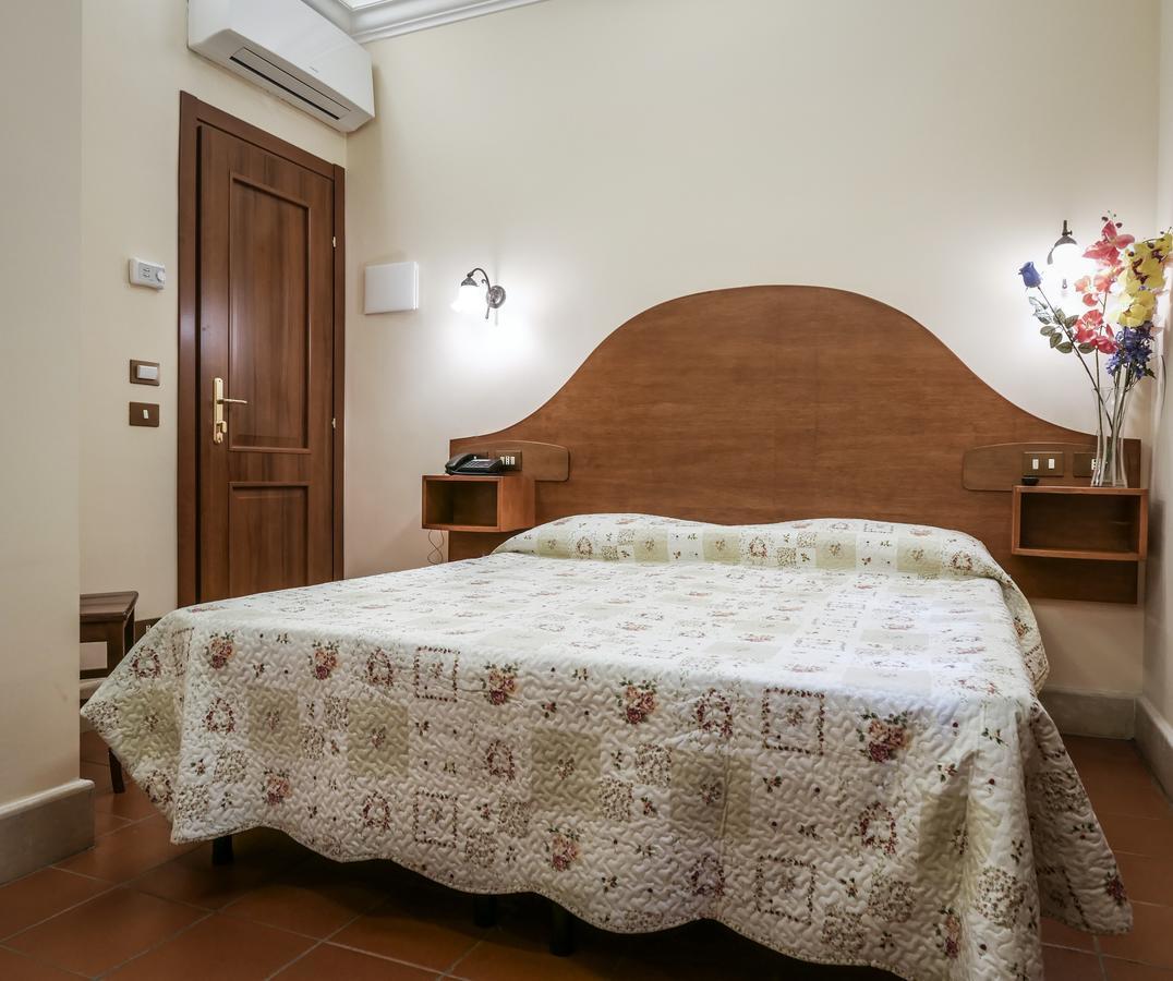 4 Coronati 2*
