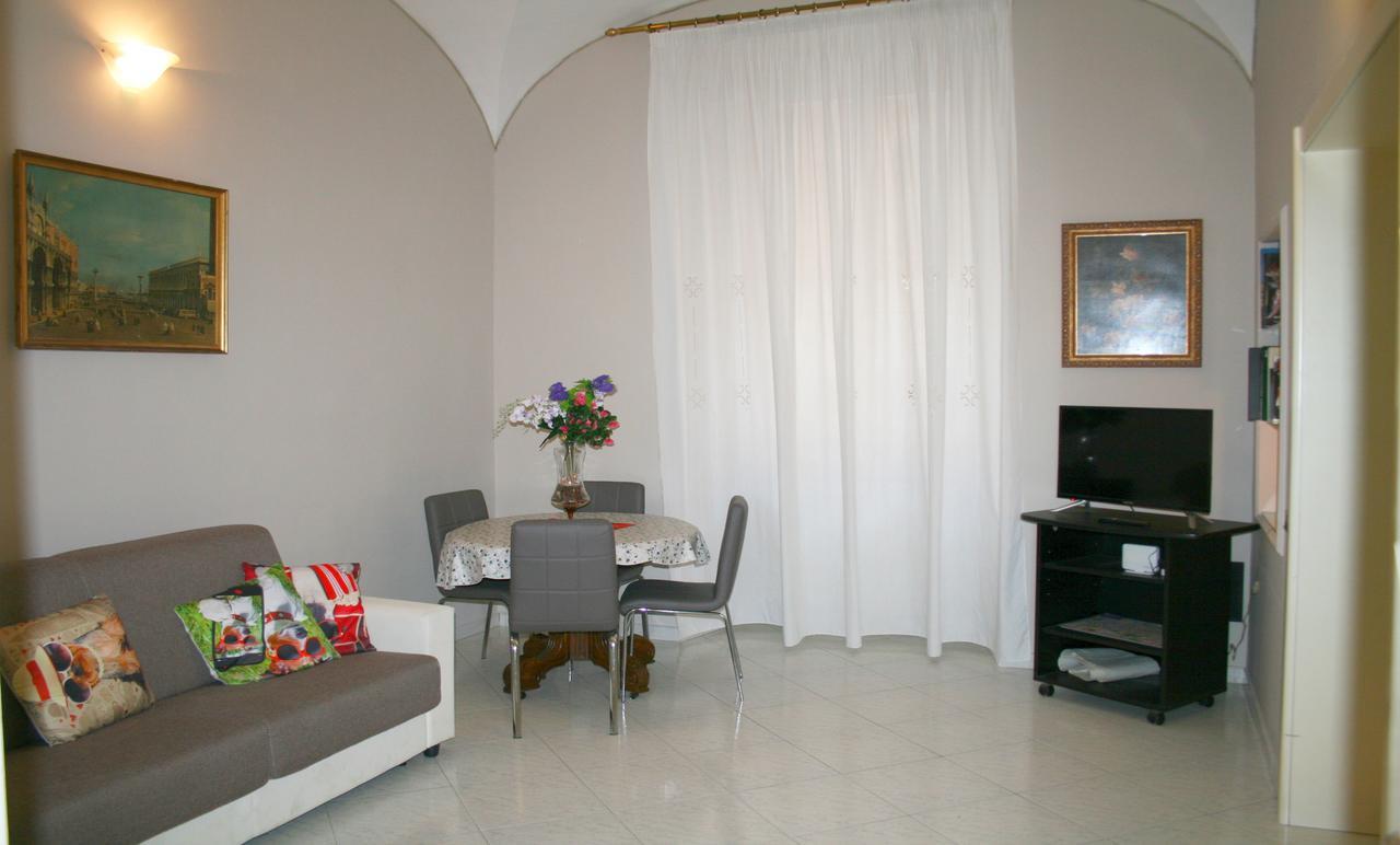 Apartment Montebello - Termini Station