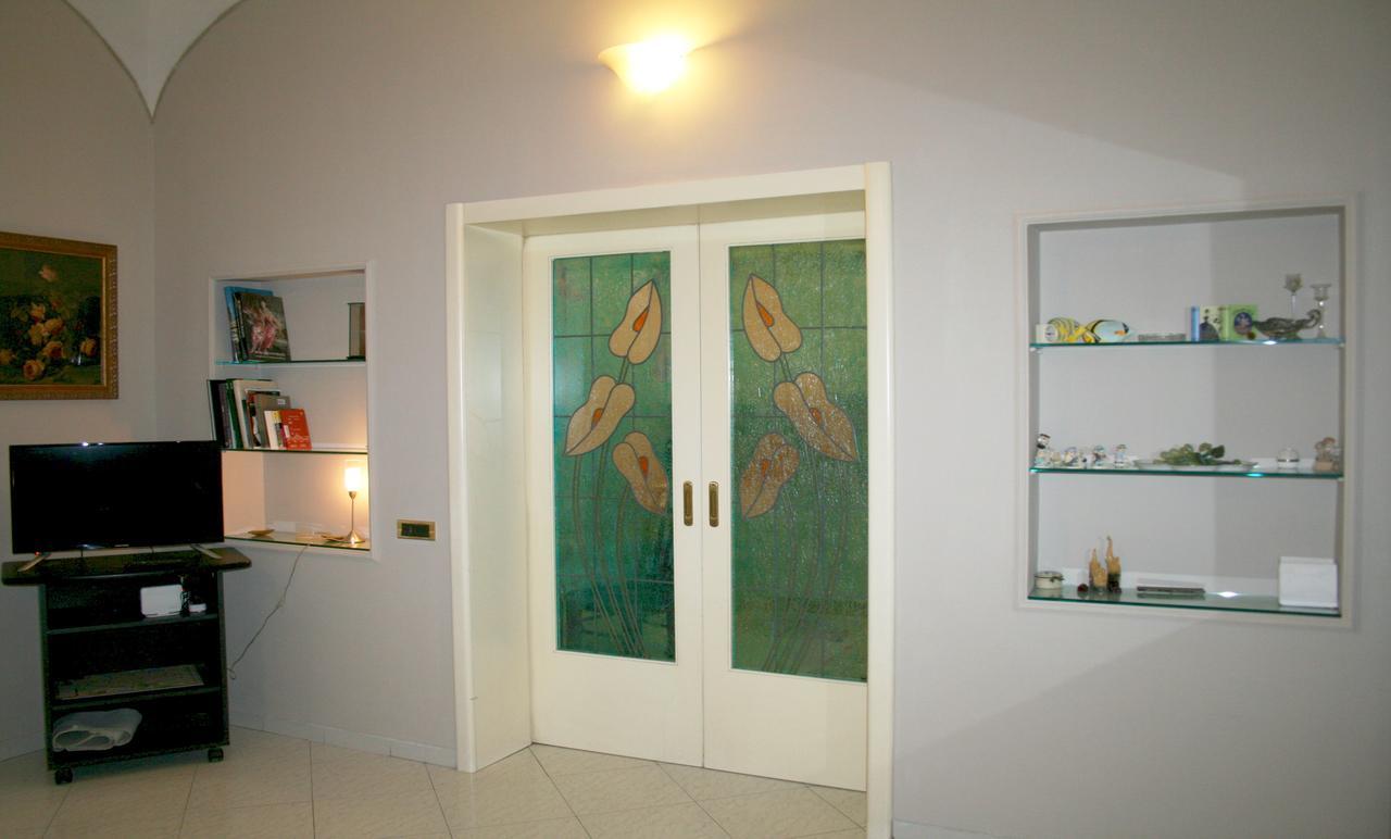 Montebello - Termini Station Apartment *