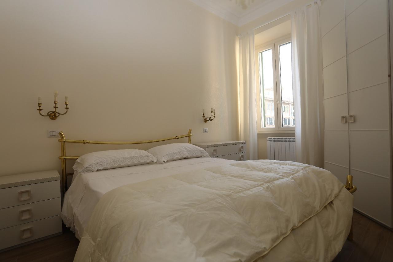 Apartment Domus Alba Al Colosseo Rome
