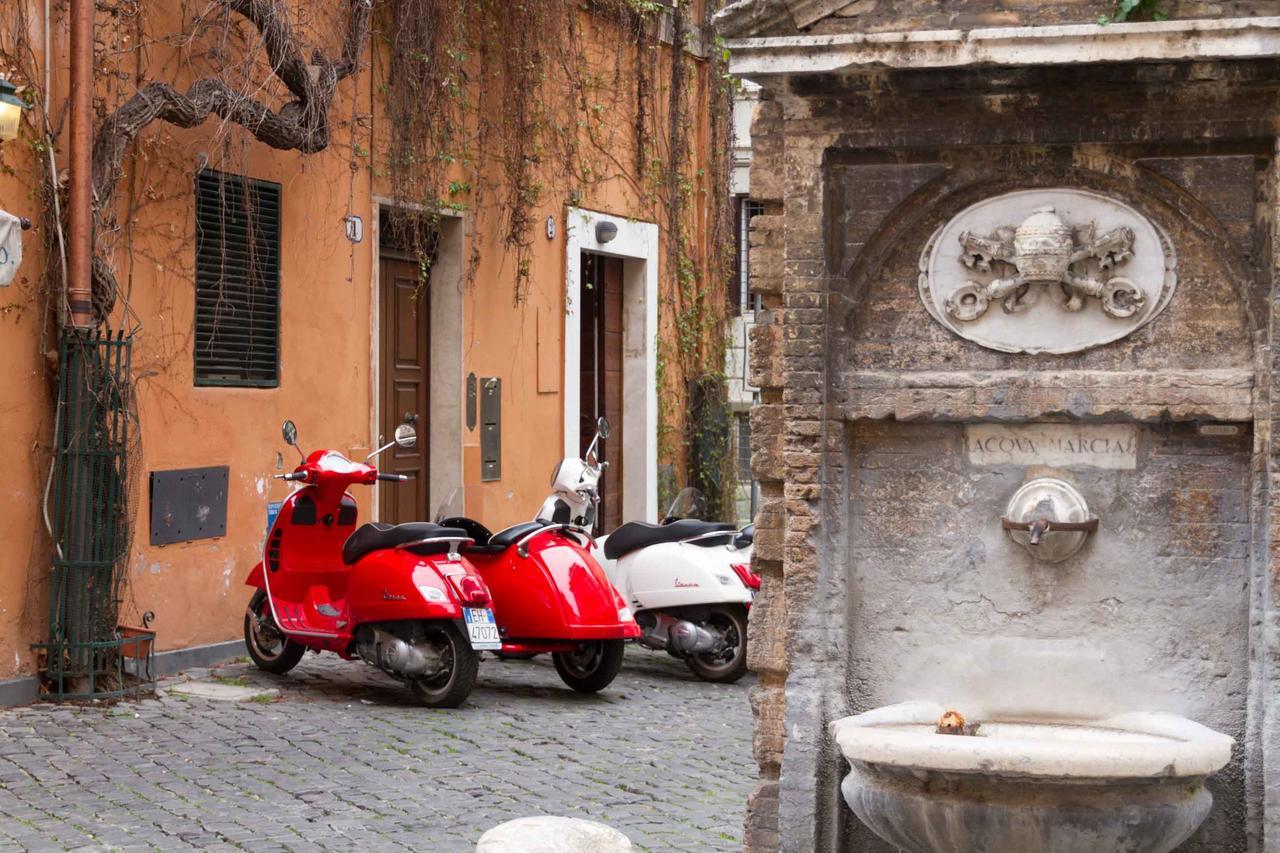 Borgo Pio Apartment