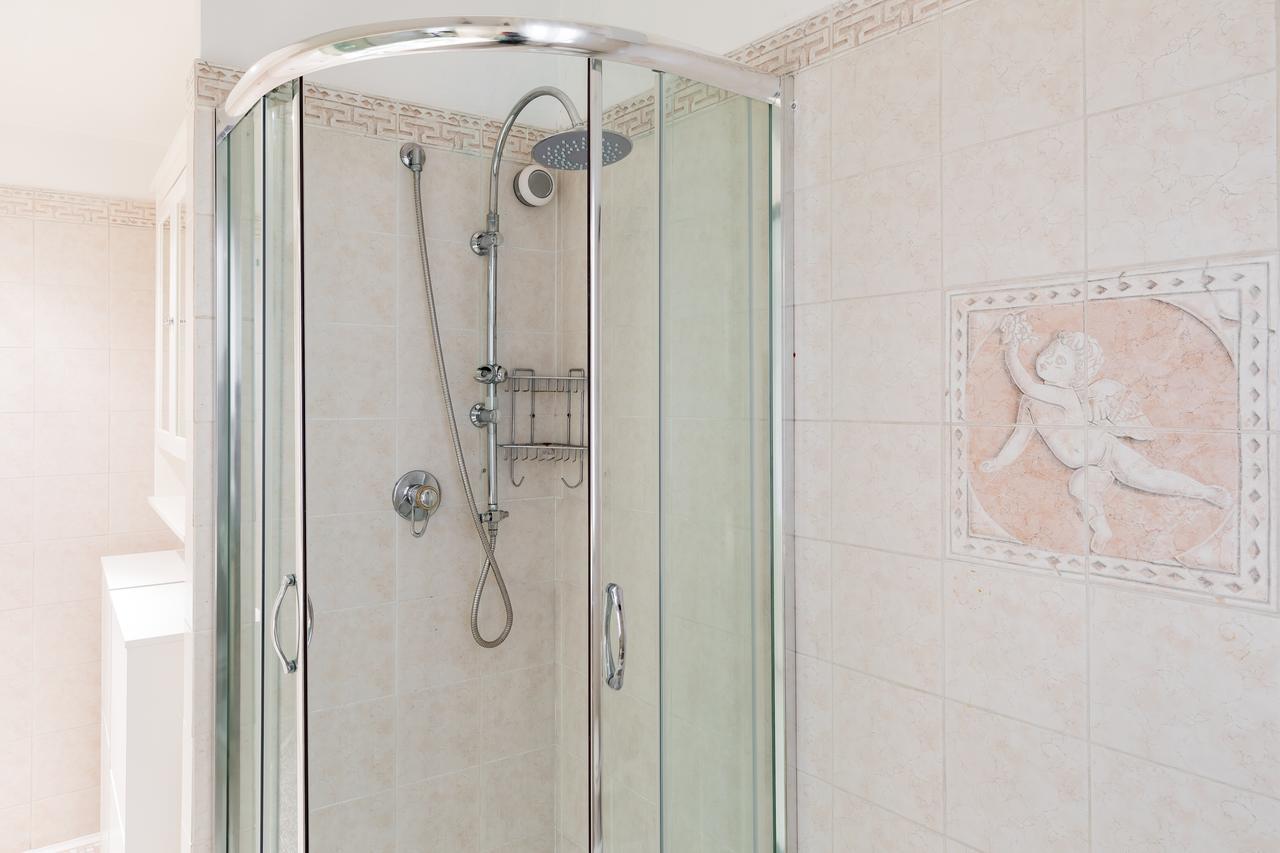 Frattina Royal Apartment