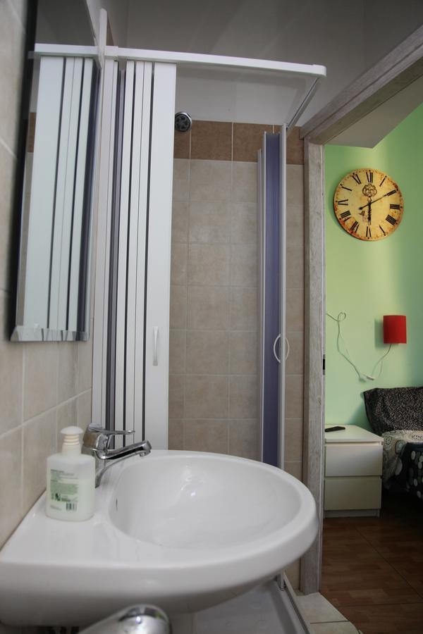T&v House Bed & Breakfast 2*
