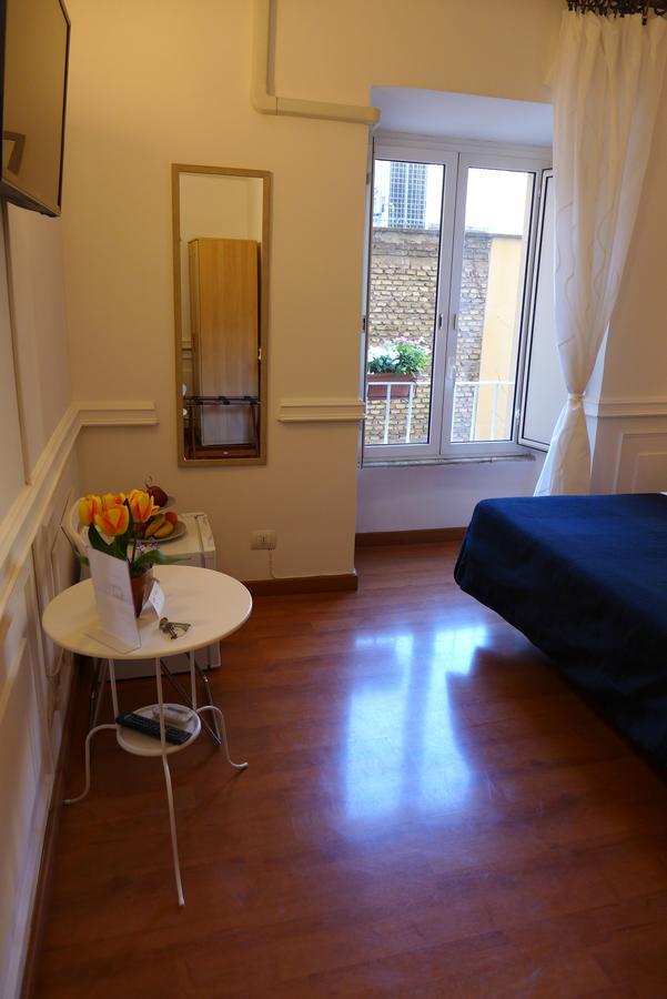 Bed & Breakfast Residenza Vespasiano 3*