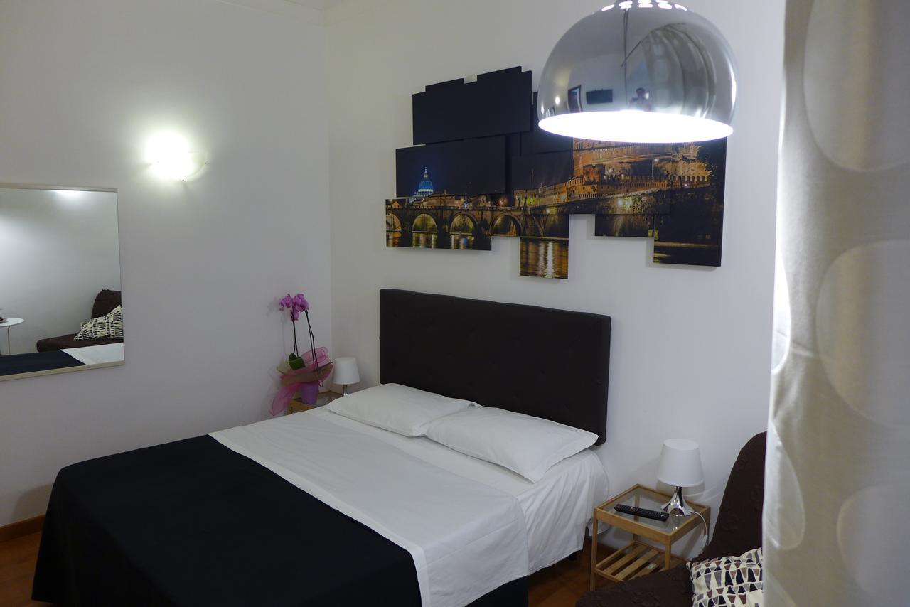 Bed & Breakfast Residenza Vespasiano 3*