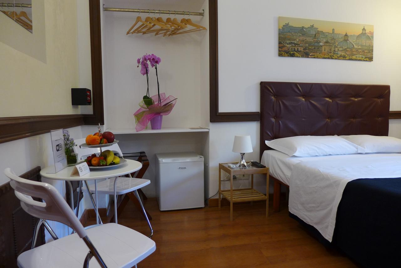 Residenza Vespasiano 3*
