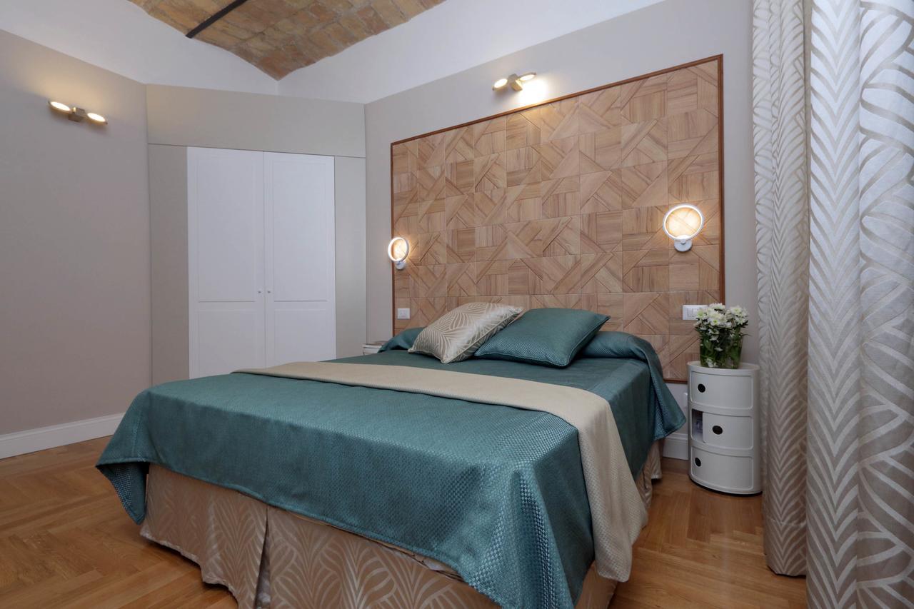 Bed & Breakfast Bellezza Al Colosseo - & Apts 3*