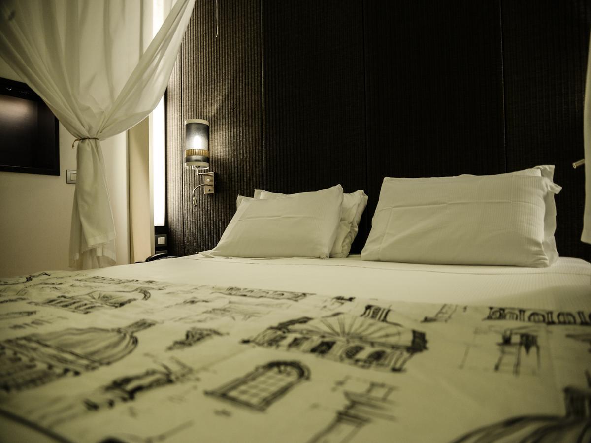 At Forty-one 3* Rome