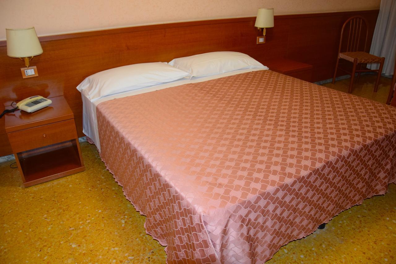 Hotel Bruna 2*