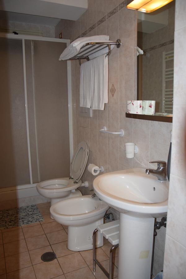 Bruna Hotel 2*
