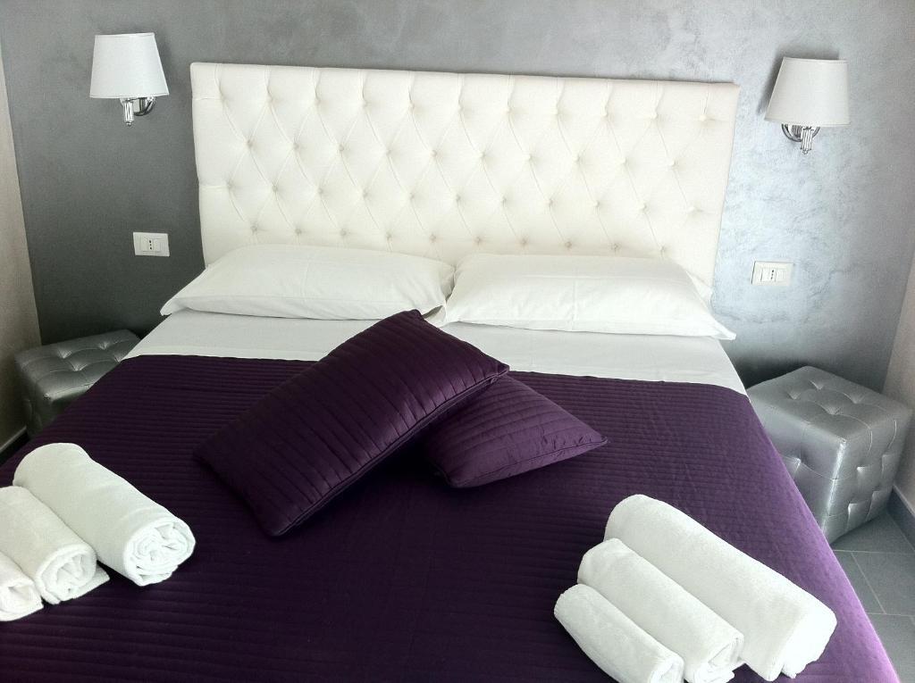 Relais Cavour Couette-café