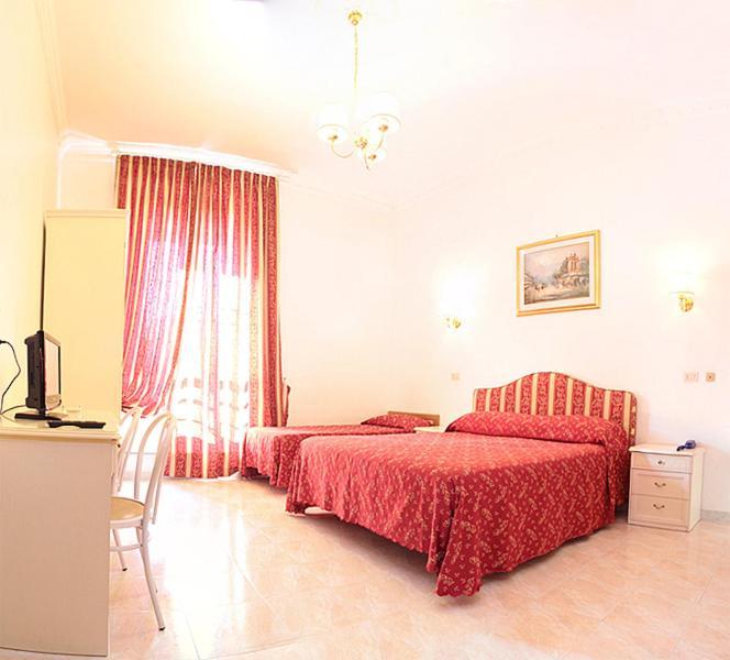 Hotel Euro Quiris *