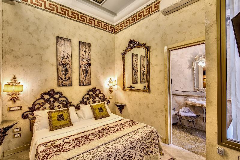 Hotel Romanico Palace Luxury & Spa 4*