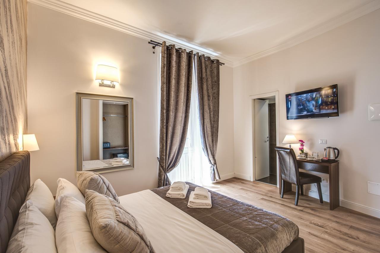 River Luxury Rome