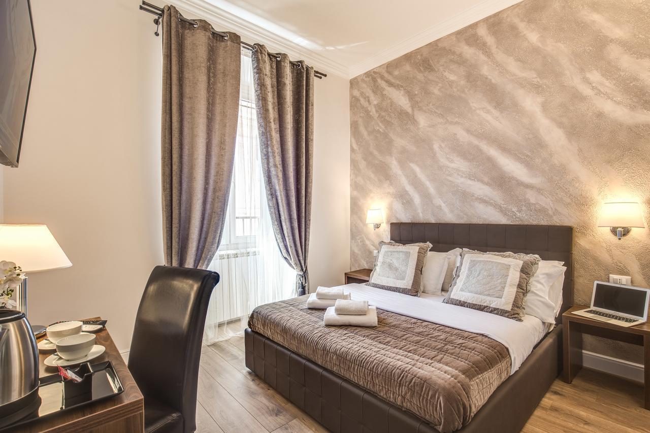 River Luxury Guest house 2*
