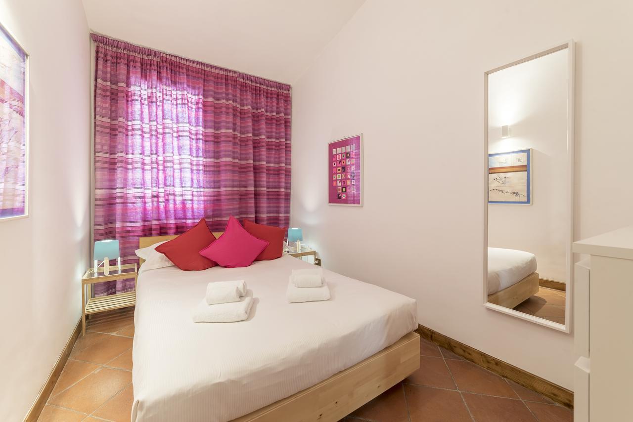 Monti Stairway To Heaven Apartment Rome