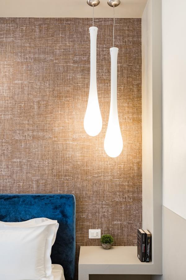 A World Aparts - Barberini Boutique 2*