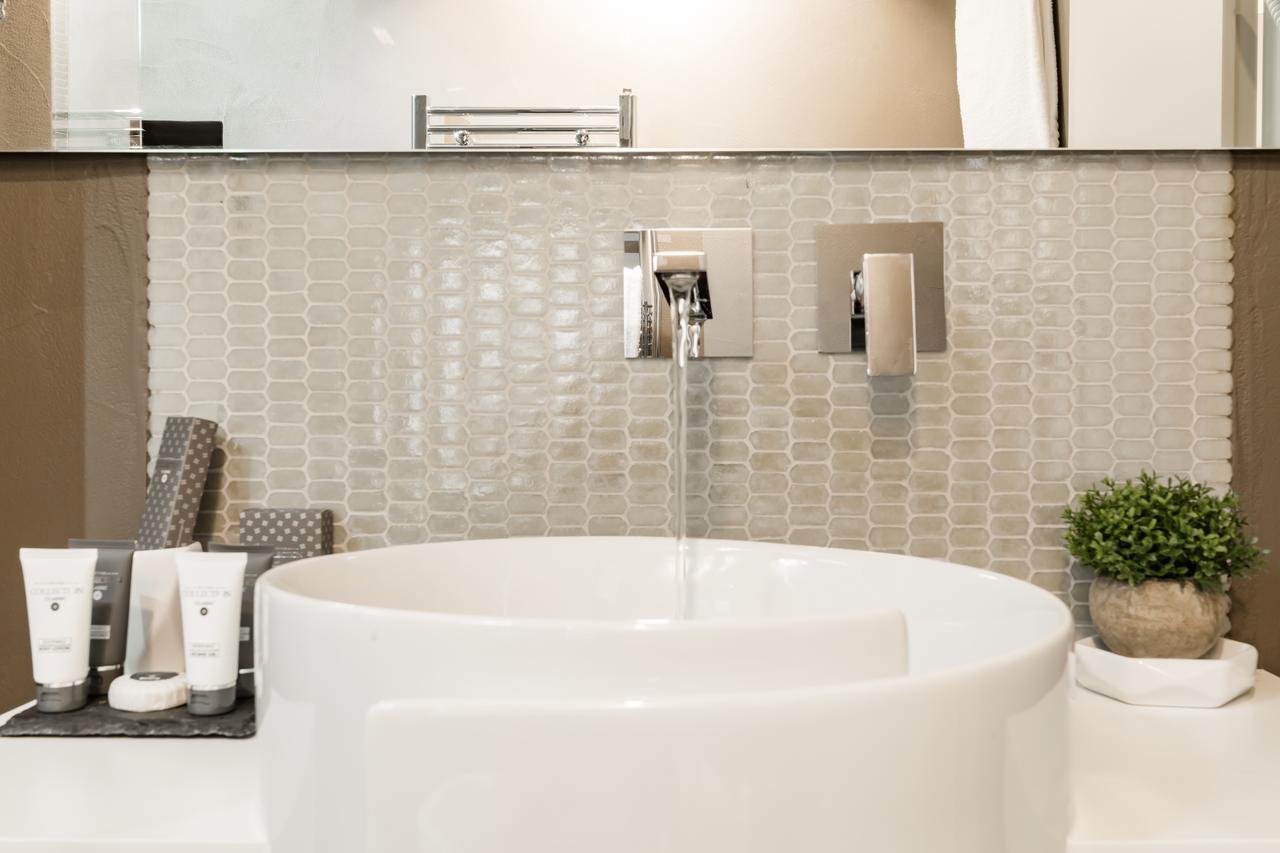 Hotel A World Aparts - Barberini Boutique 2*