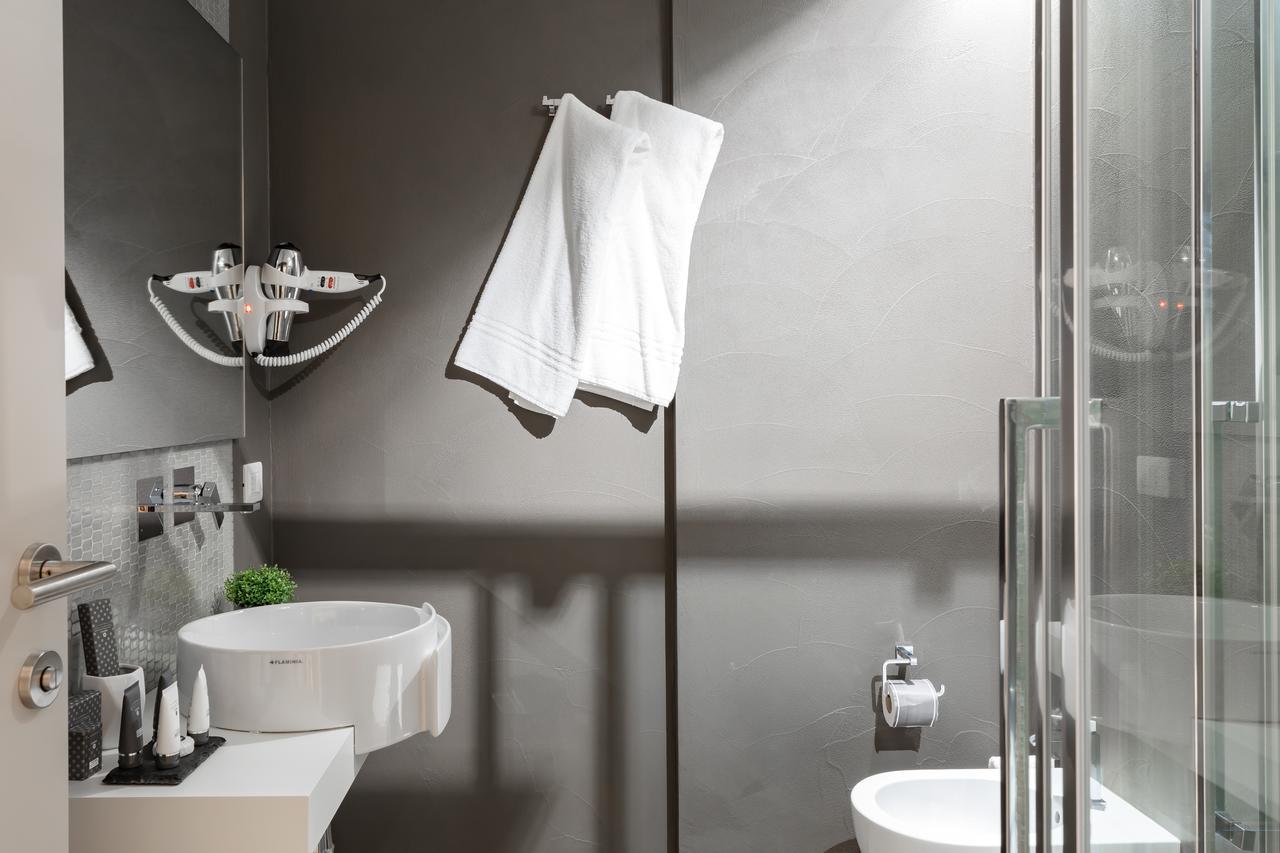 A World Aparts - Barberini Boutique 2* Roma