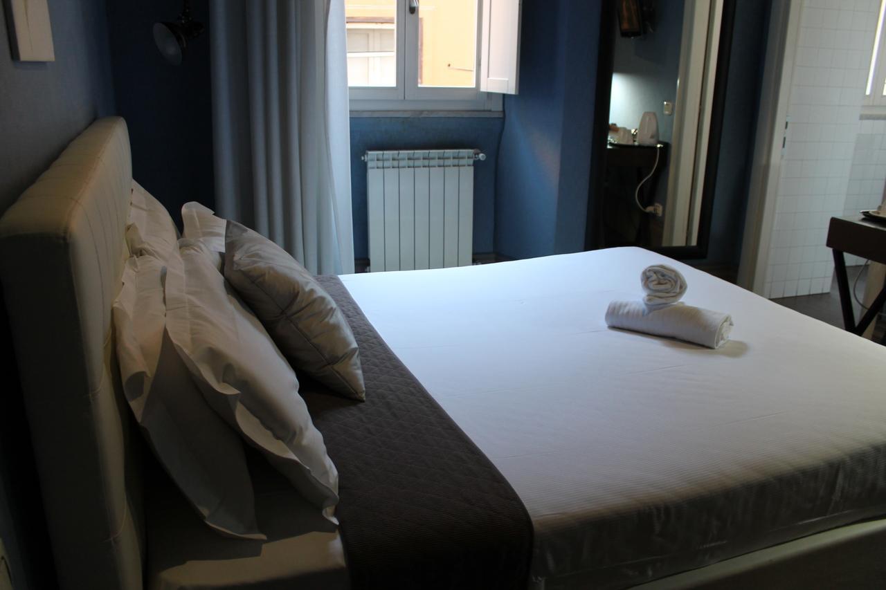 Degli Antiquari Bed & Breakfast