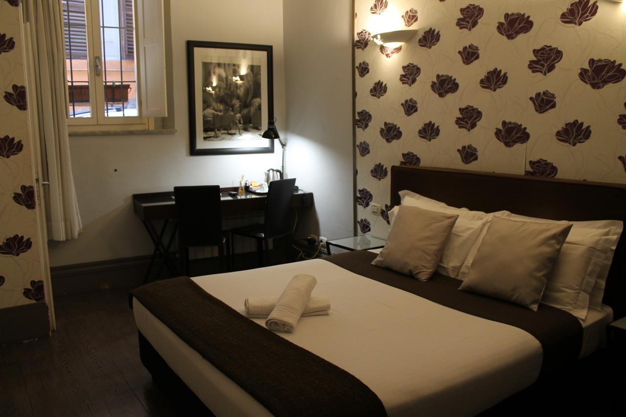 Bed & Breakfast Degli Antiquari 2*