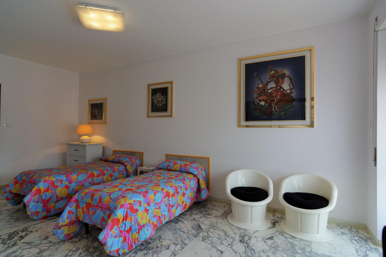 La Casetta Di Nonna Anna - 120 Mq Bright In Downtown Appartement