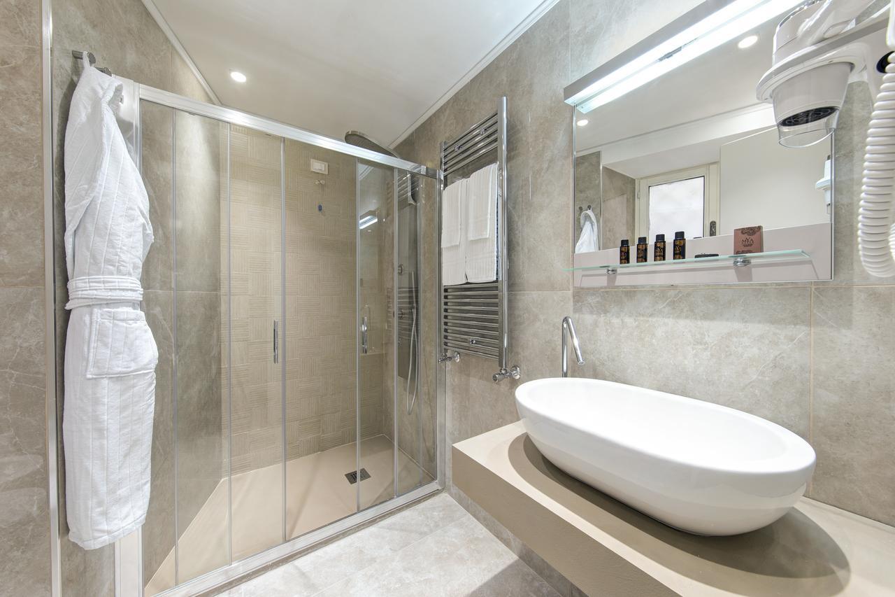 Magica Luna Boutique - 3*