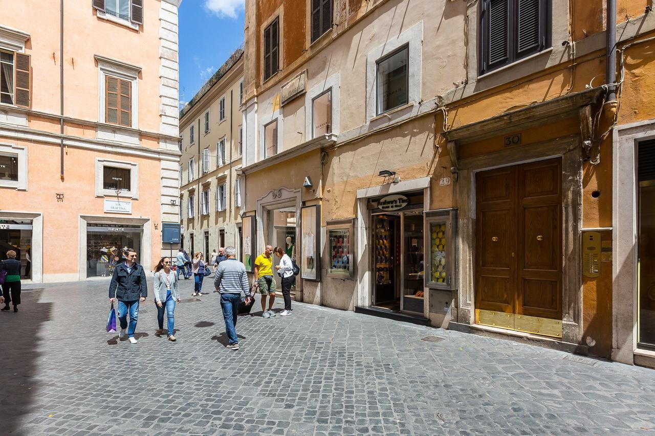 Lovely Spanish Steps With Balcony Roma