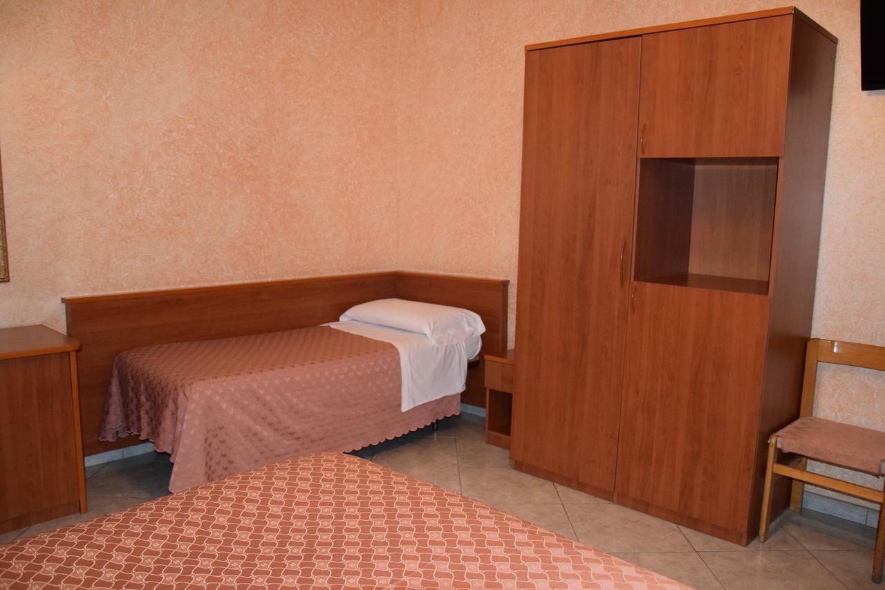 Bruna Hotel 2*