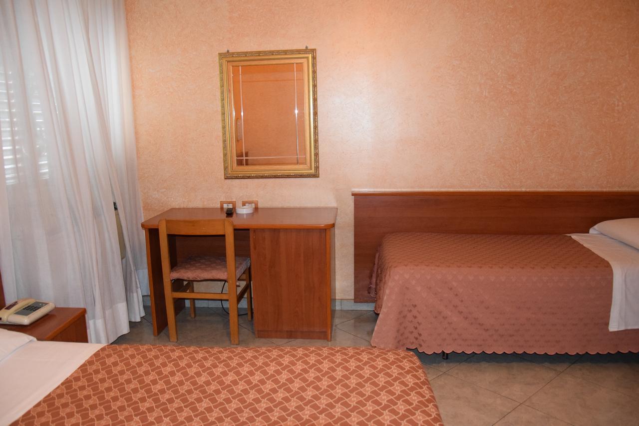 Bruna Hotel 2*
