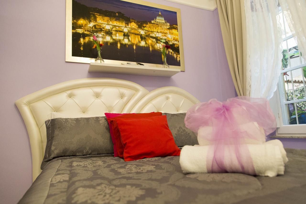 Royal Vatican Apartment Rome