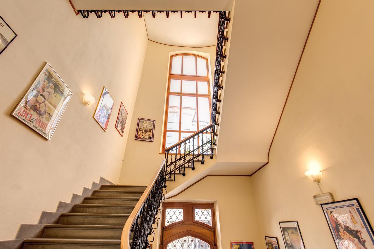 Apartment Marignoli Rome