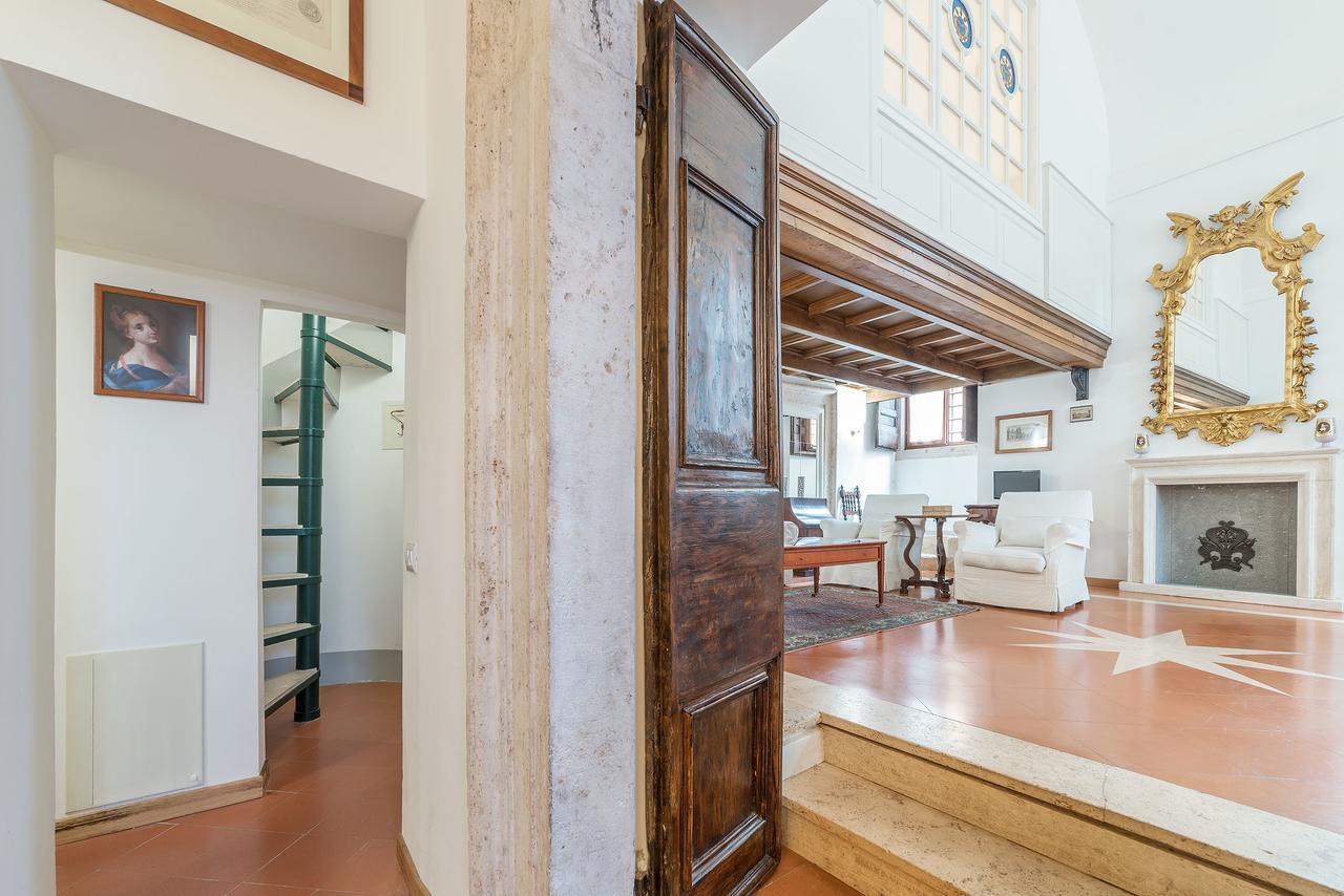 Campitelli Fascinating Apartment Rome