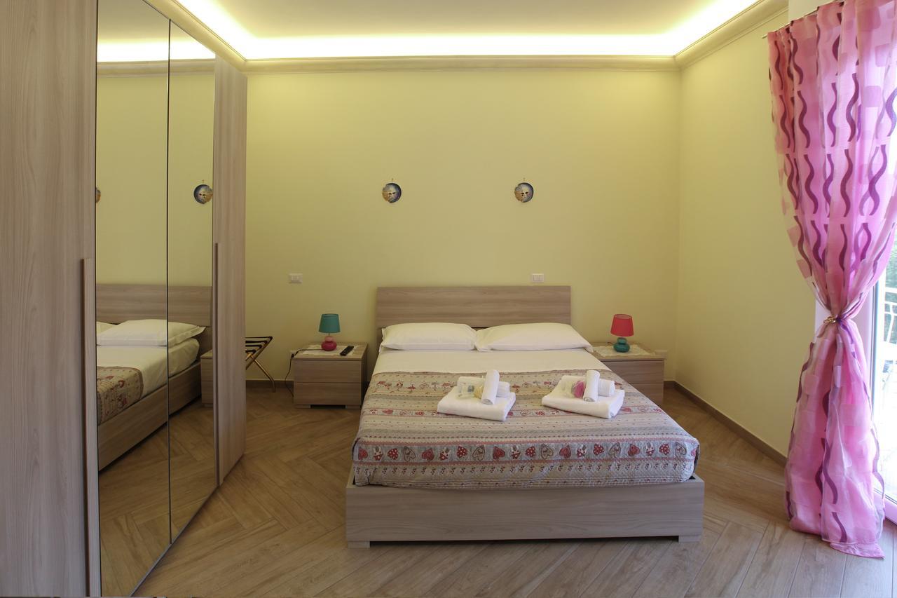 Appartement Holidays House Marconi Rome