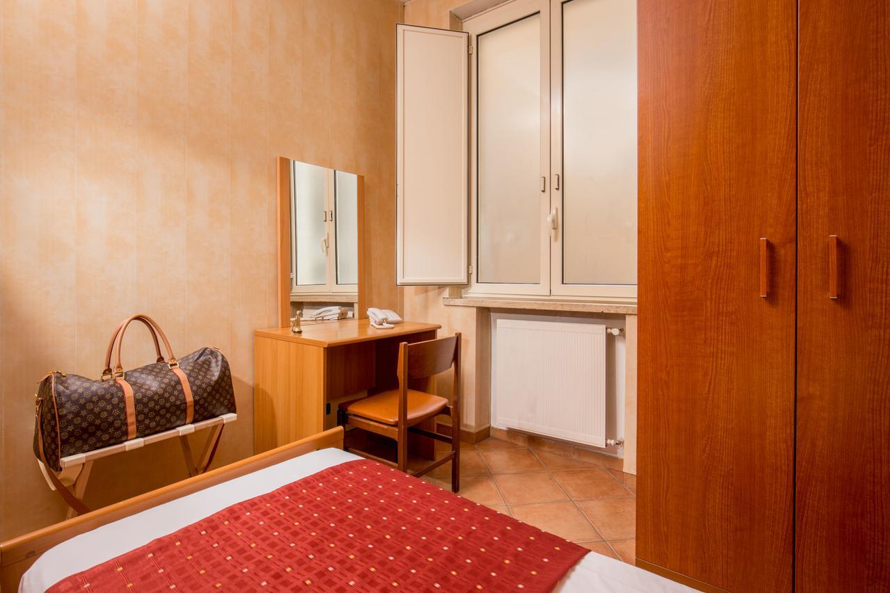 Casa Per Ferie Santa Maria Alle Fornaci Hotel