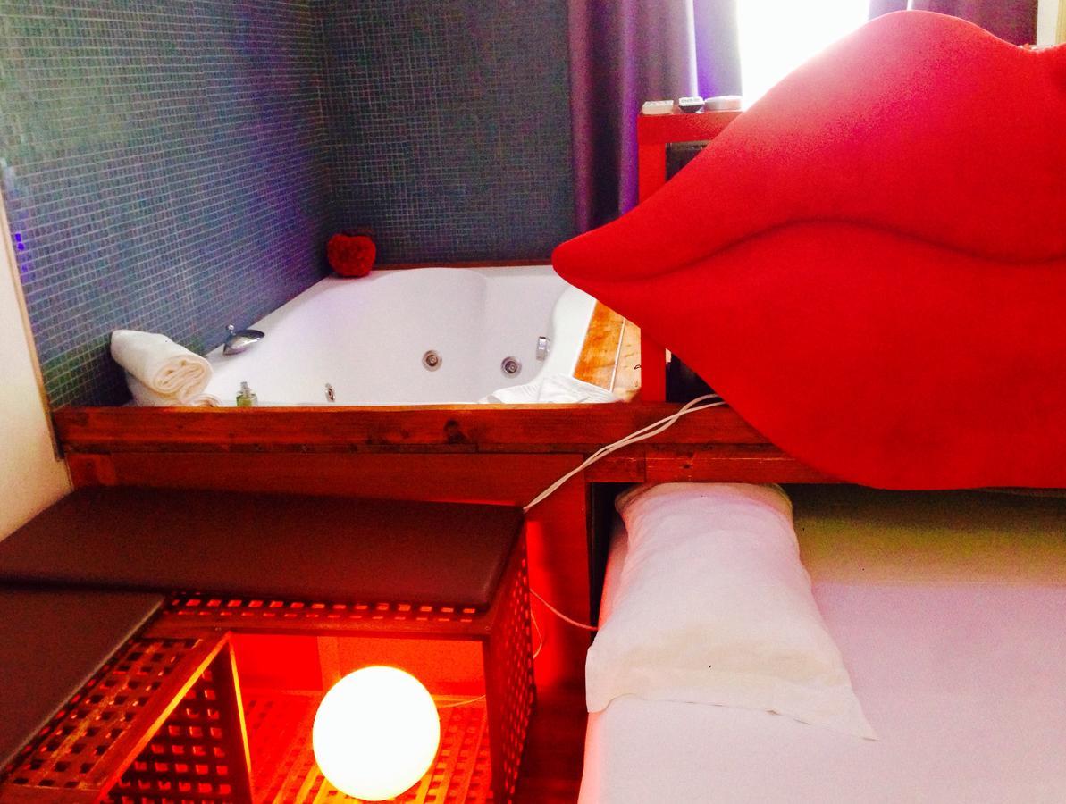 Jacuzzi Guest house