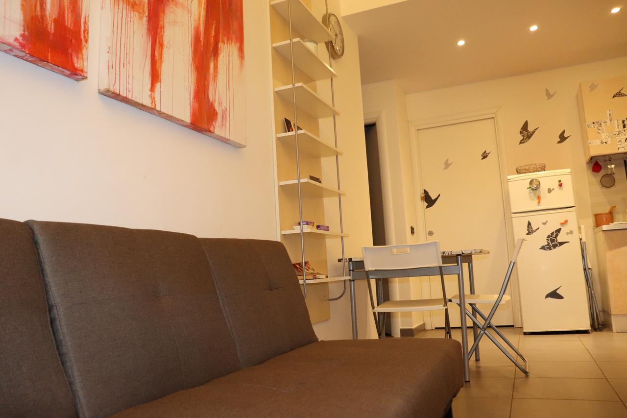 New Artistic Flat Hébergement de vacances