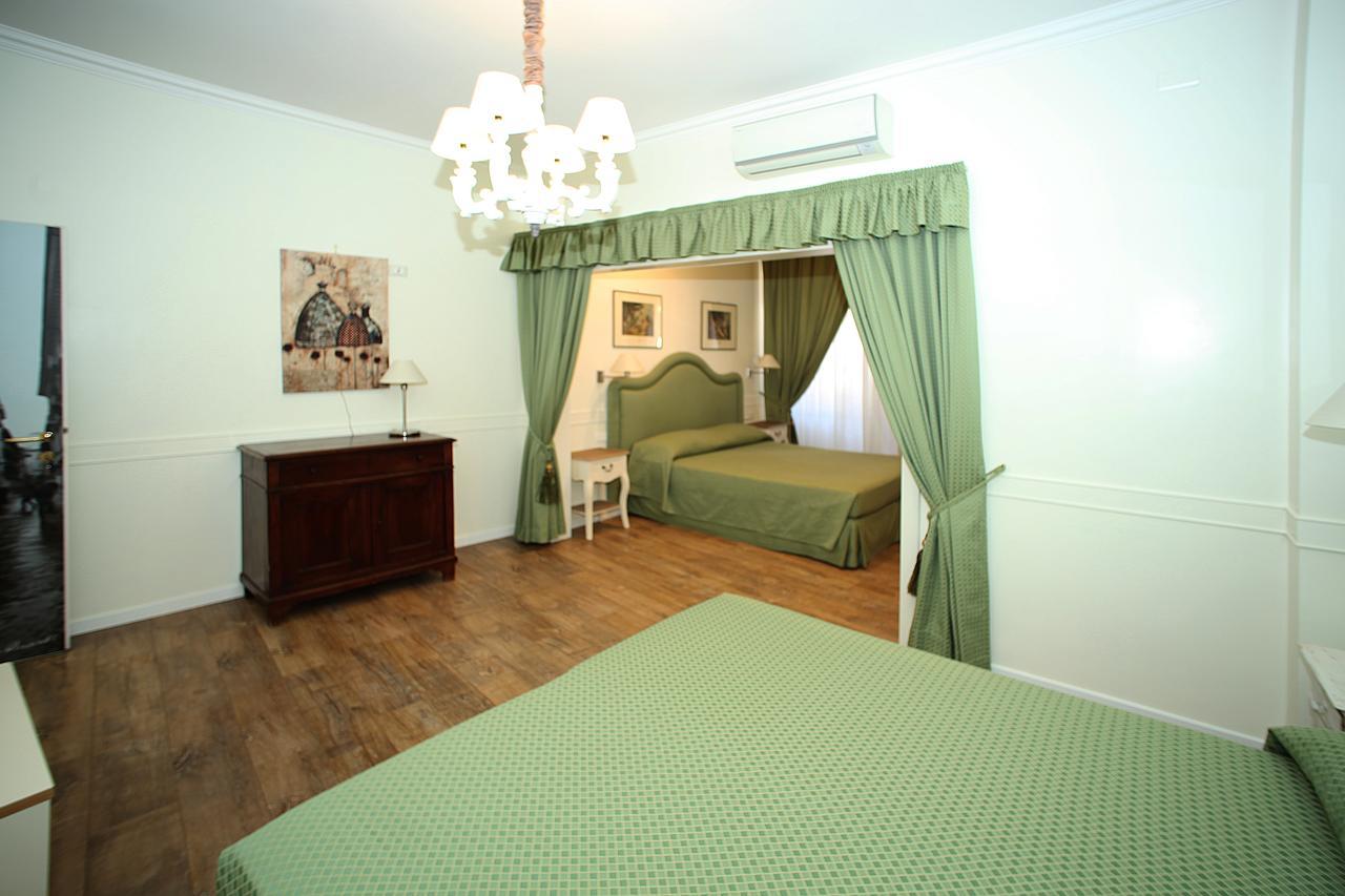 Guest house Residenza Ponte Sant'angelo 2*