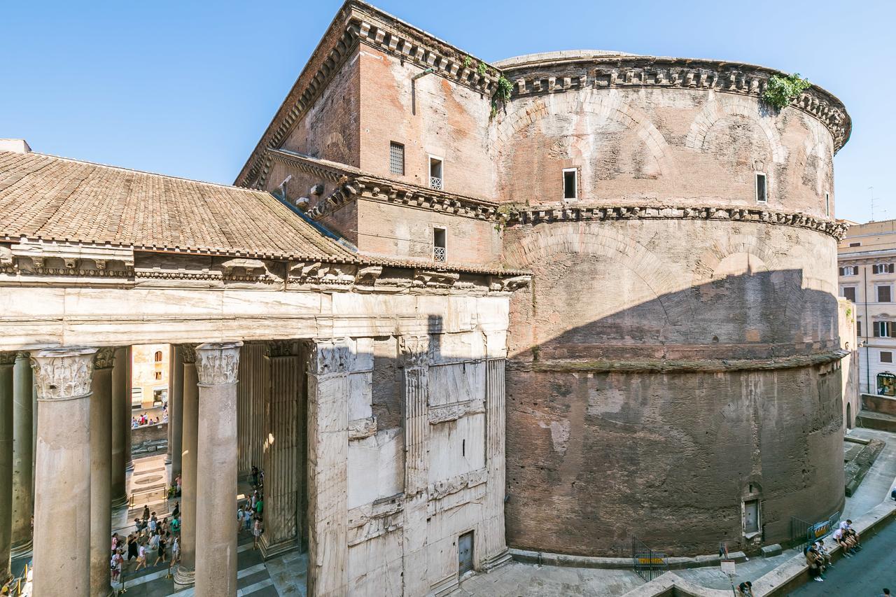Vakantiehuis Luxurious Loft Facing The Pantheon Rome