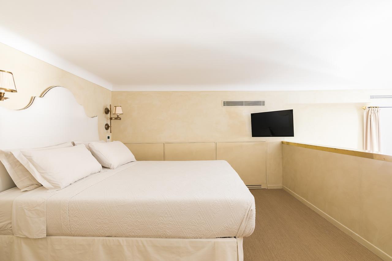 Luxurious Loft Facing The Pantheon Holiday home *