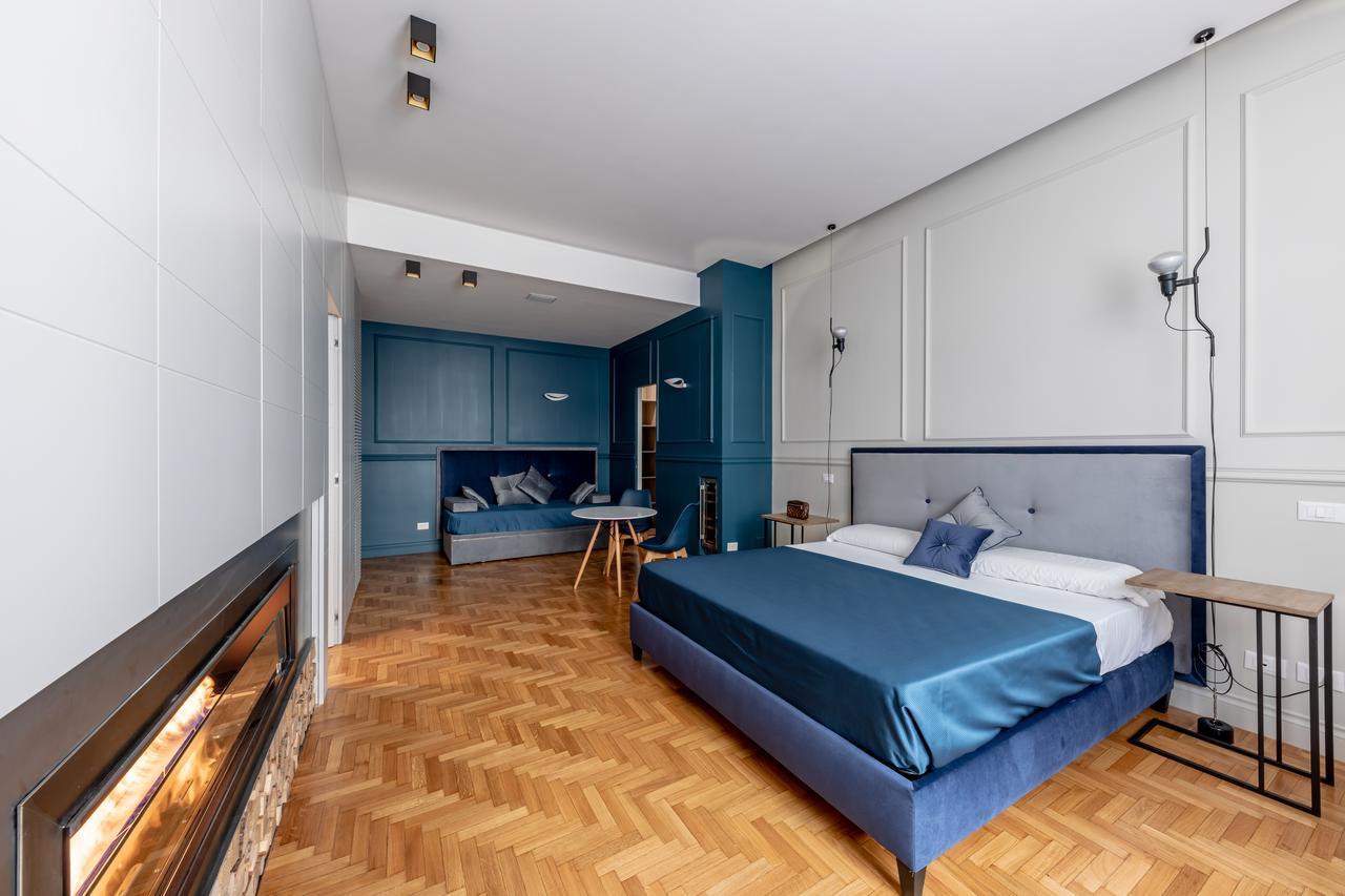 Blue Luxury Rome
