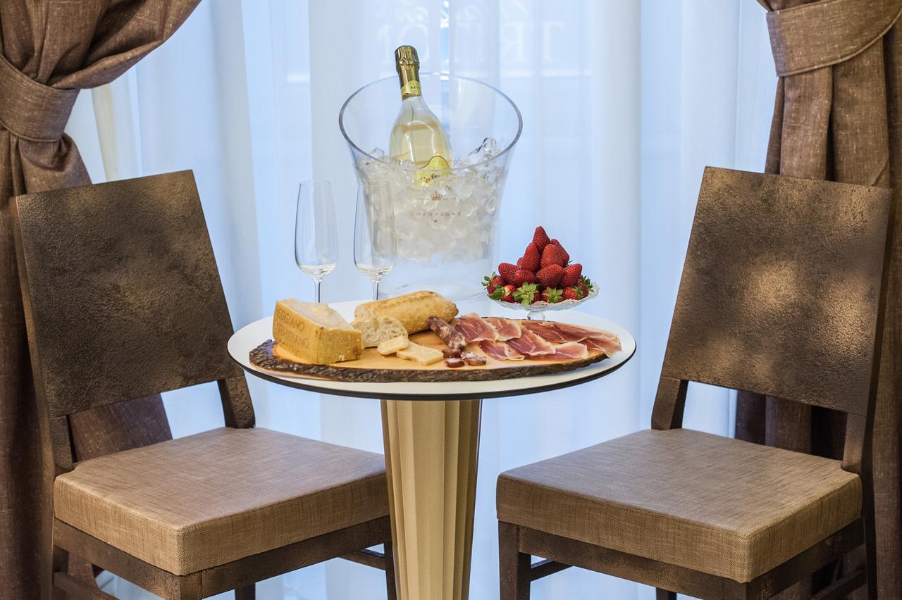 Maison Tritone 4*