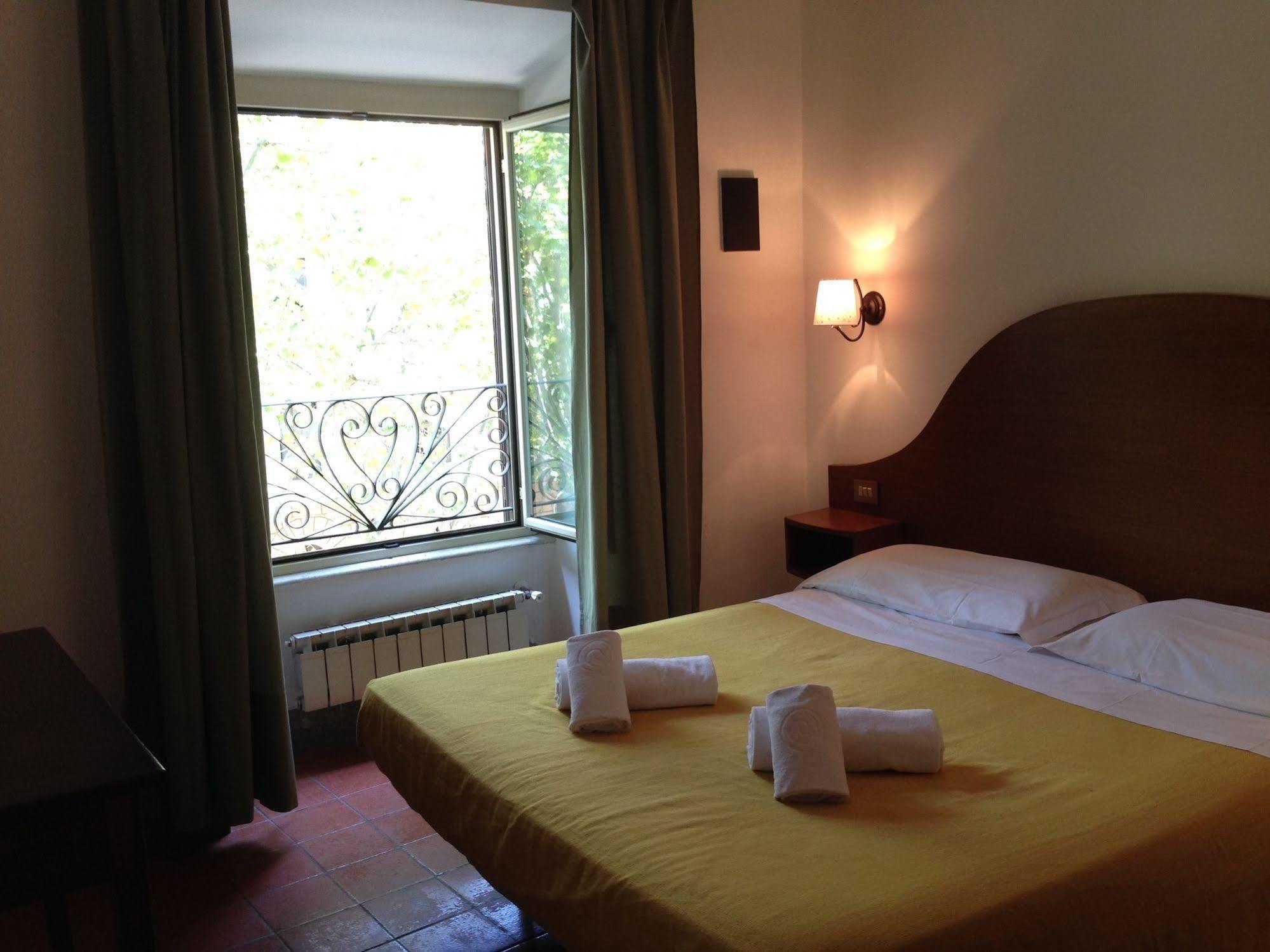 Paradise Hotel