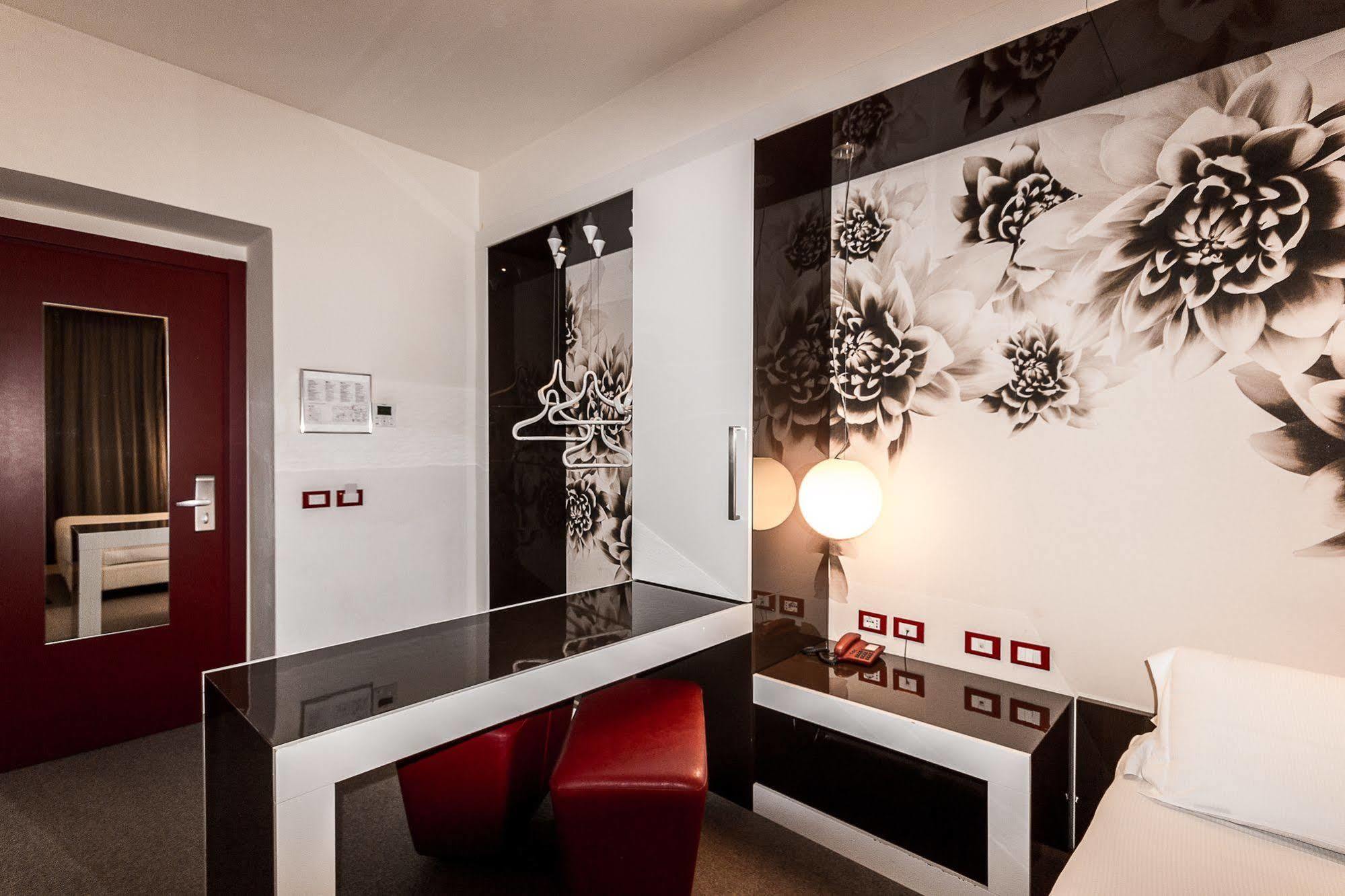 Fabio Massimo Design Hotel 3*