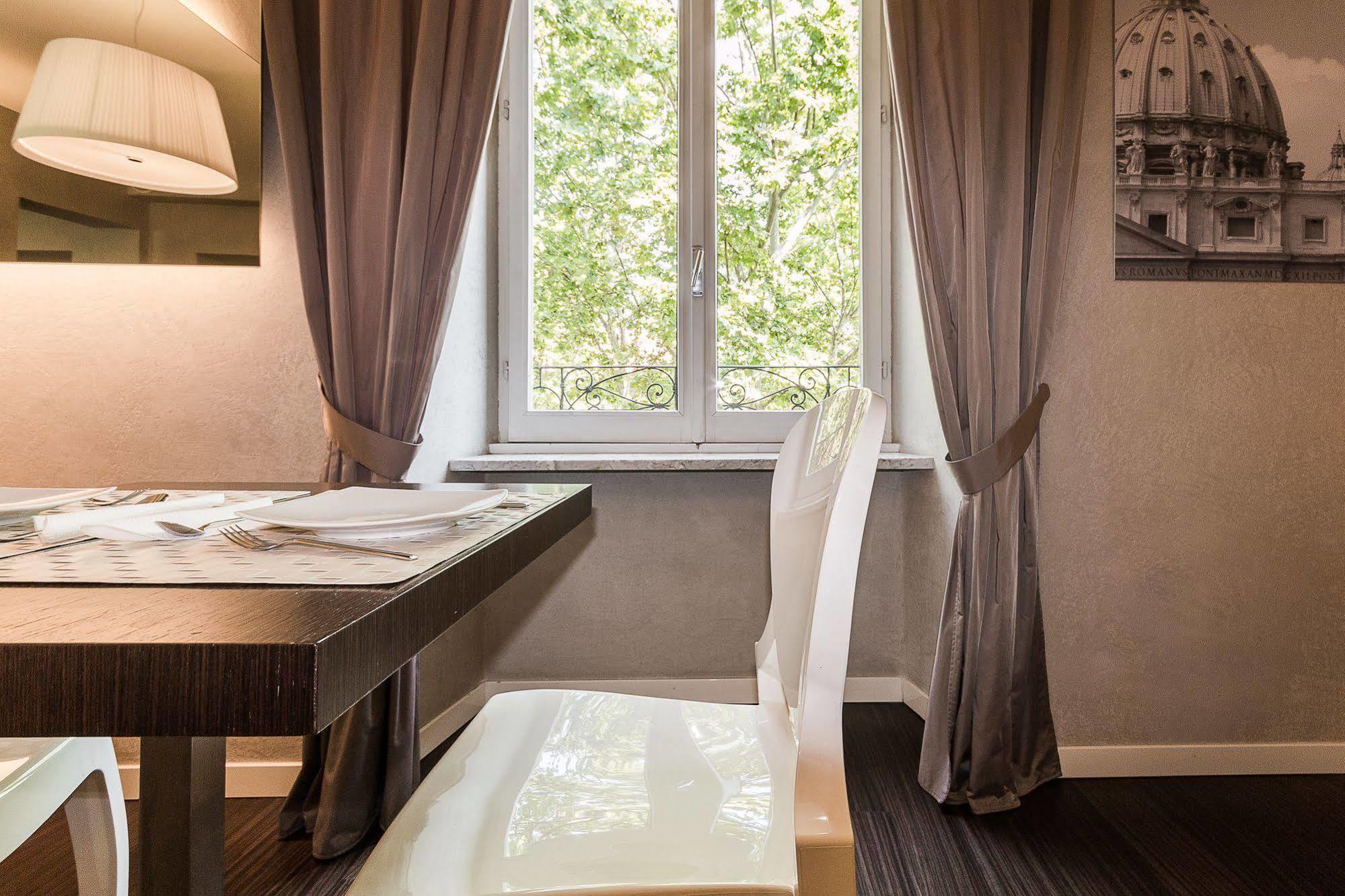 Hotel Fabio Massimo Design 3*