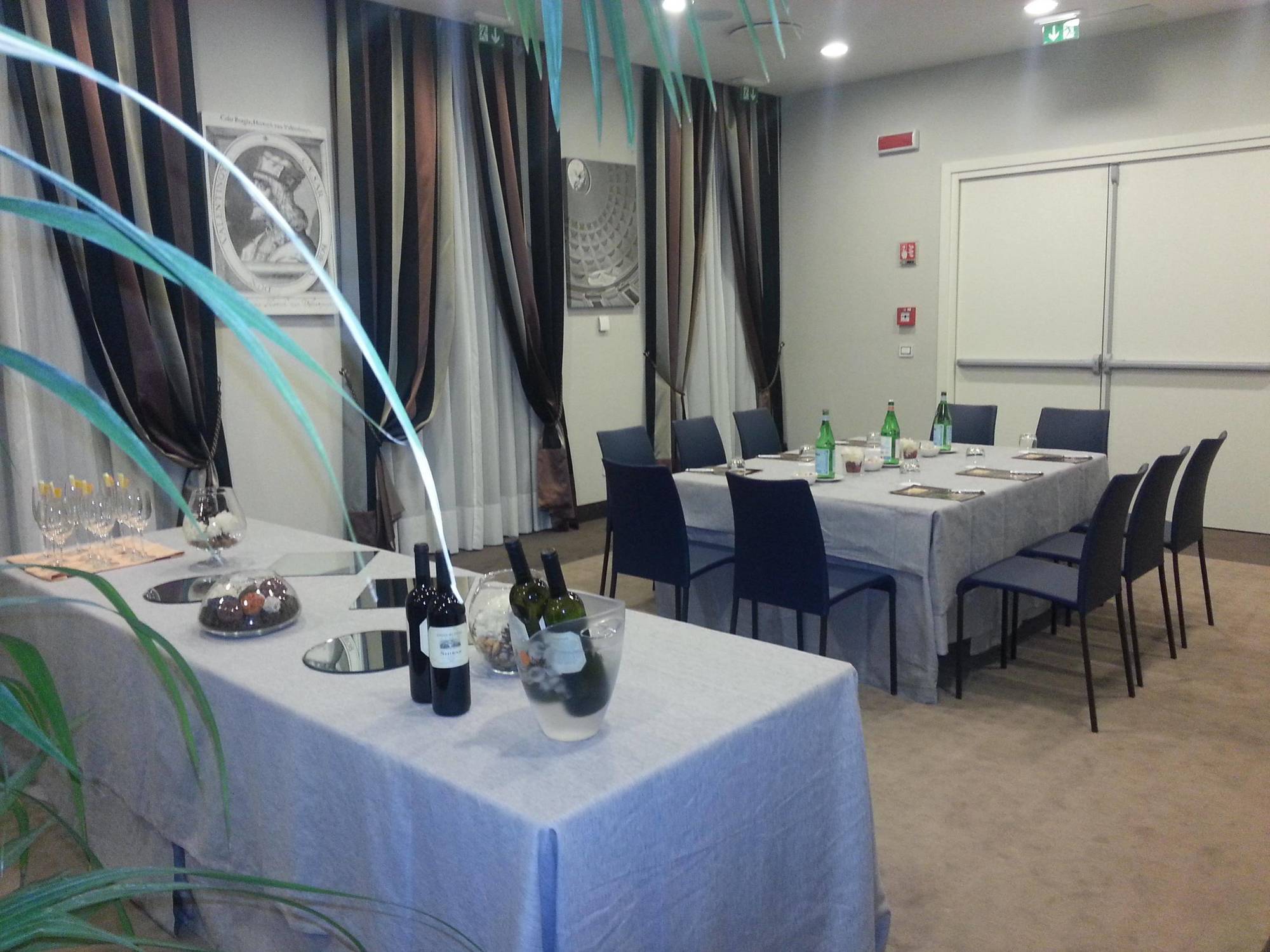 Leonardo Boutique Monti 4*