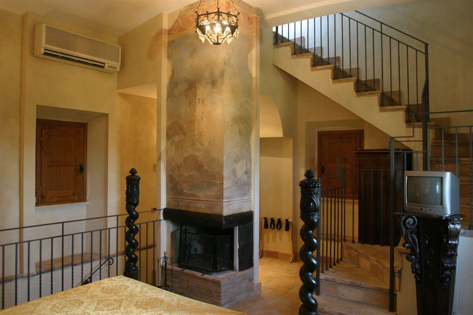 Castello Della Castelluccia Hotel Rome