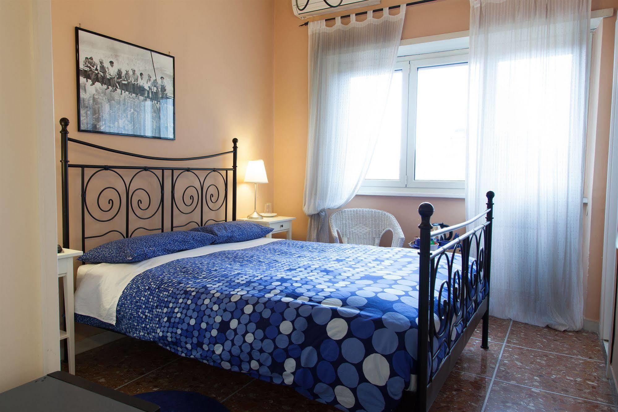 Santa Croce Bed & Breakfast 2*