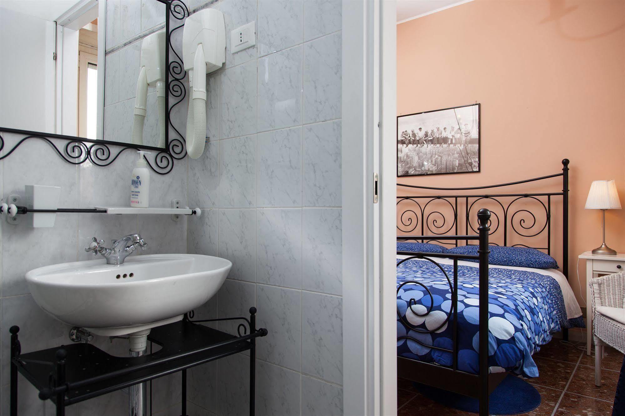 Bed & Breakfast Santa Croce 2*